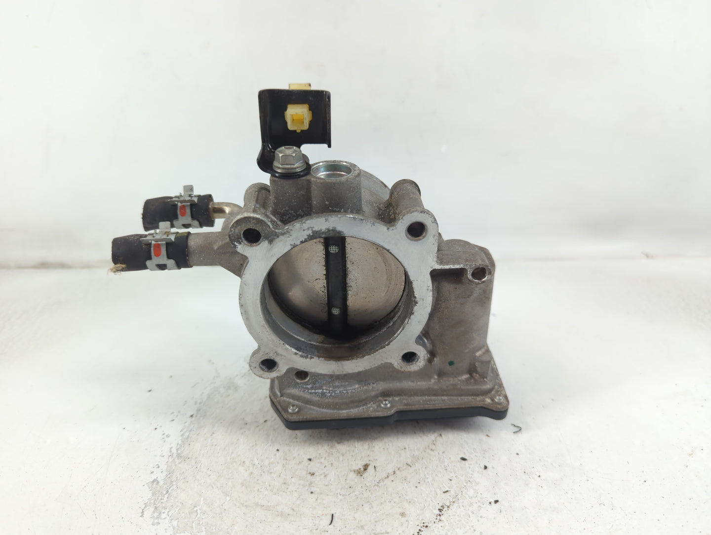 2010-2017 Toyota Camry Throttle Body P/N:22030-0V010 Fits Fits 2009 2010 2011 2012 2013 2014 2015 2016 2017 2018 2019 OEM Us