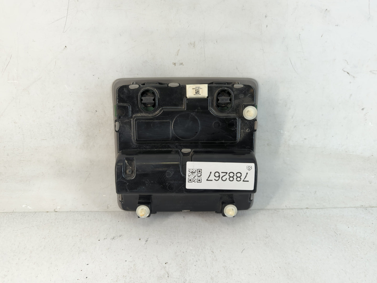 2012-2017 Toyota Camry Overhead Roof Console 788267 - Oemusedautoparts1.com