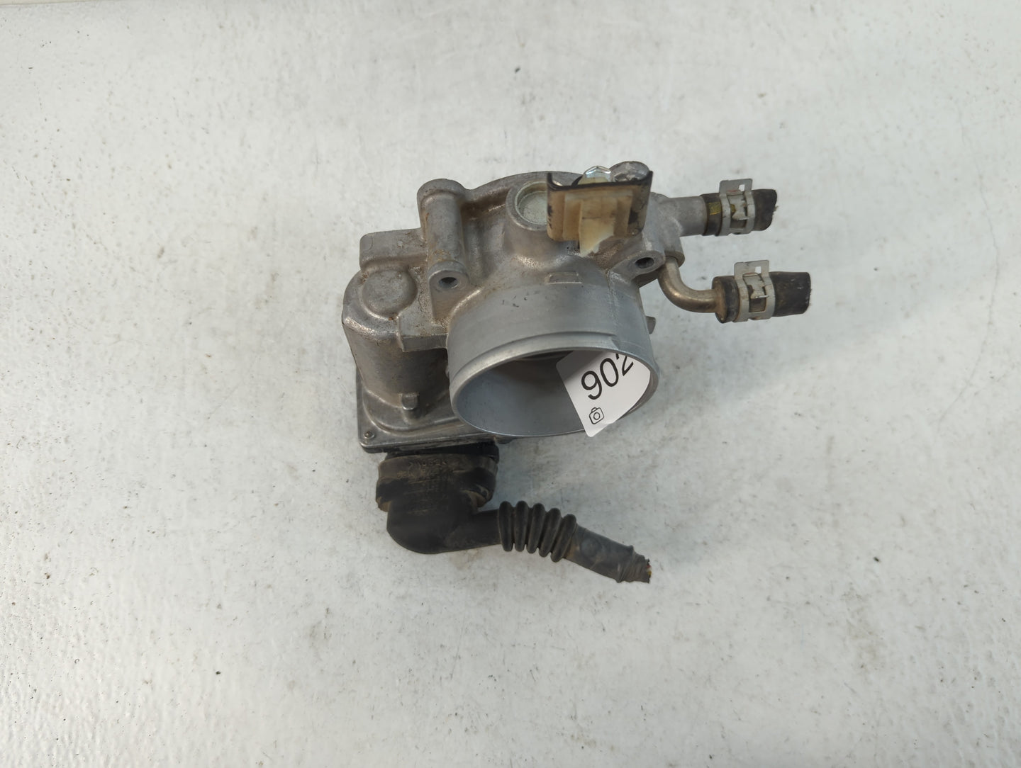 2010-2017 Toyota Camry Throttle Body P/N:22030-0V010 Fits Fits 2009 2010 2011 2012 2013 2014 2015 2016 2017 2018 2019 OEM Us