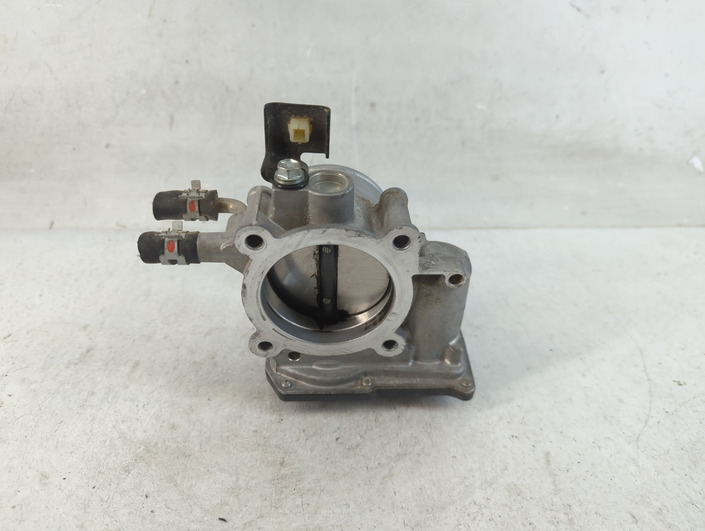 2010-2017 Toyota Camry Throttle Body P/N:22030-0V010 Fits Fits 2009 2010 2011 2012 2013 2014 2015 2016 2017 2018 2019 OEM Us
