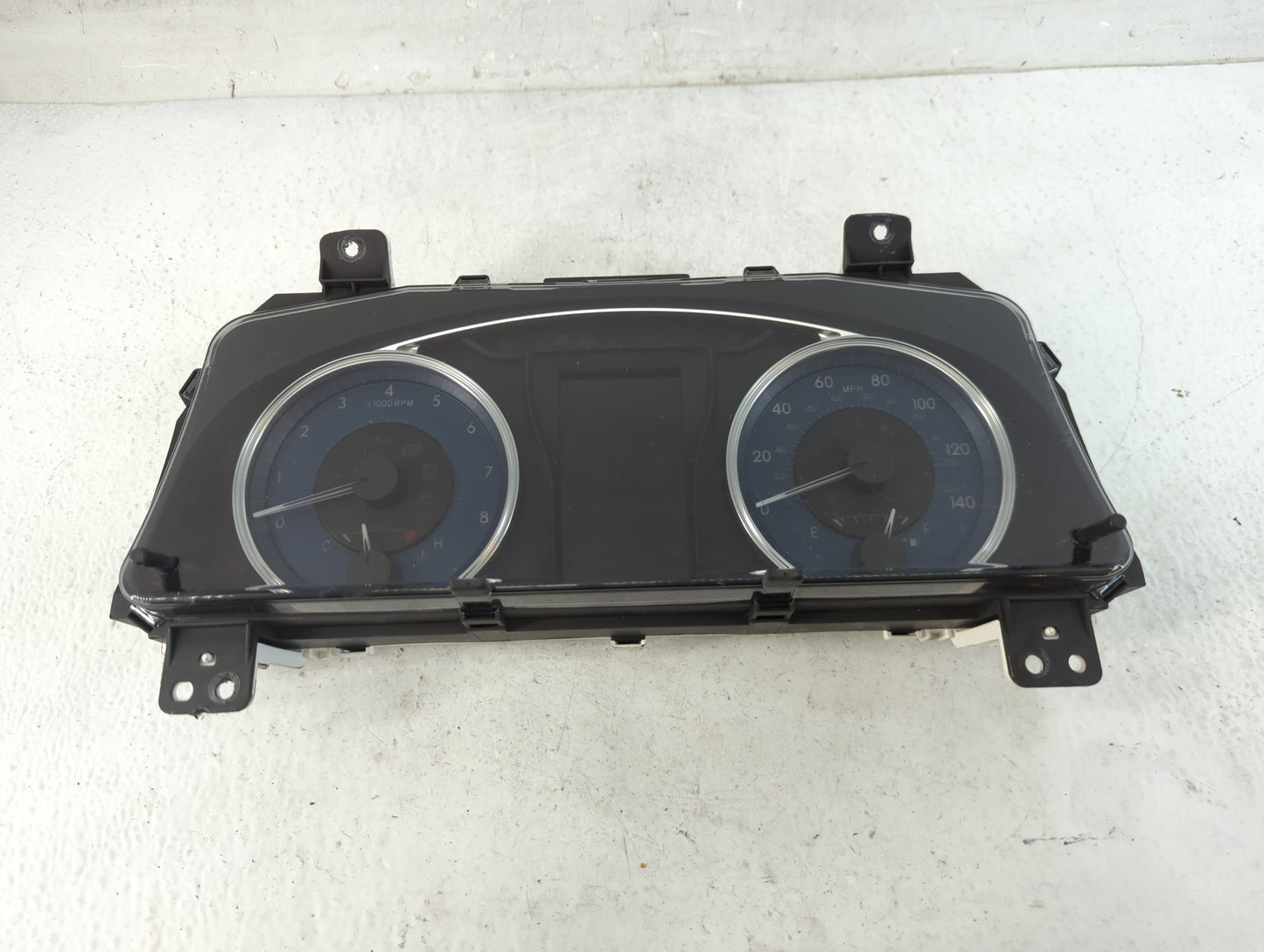2016-2017 Toyota Camry Instrument Cluster Speedometer Gauges P/N:TN257520-2581 83800-0XK00-00 Fits Fits 2016 2017 OEM Used A