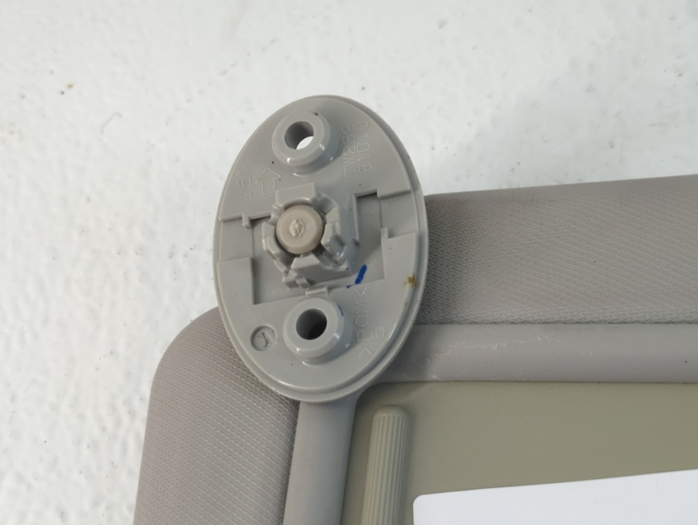 2014-2016 Toyota Corolla Sun Visor Shade Replacement Passenger Right Mirror Fits Fits 2014 2015 2016 OEM Used Auto Parts - O