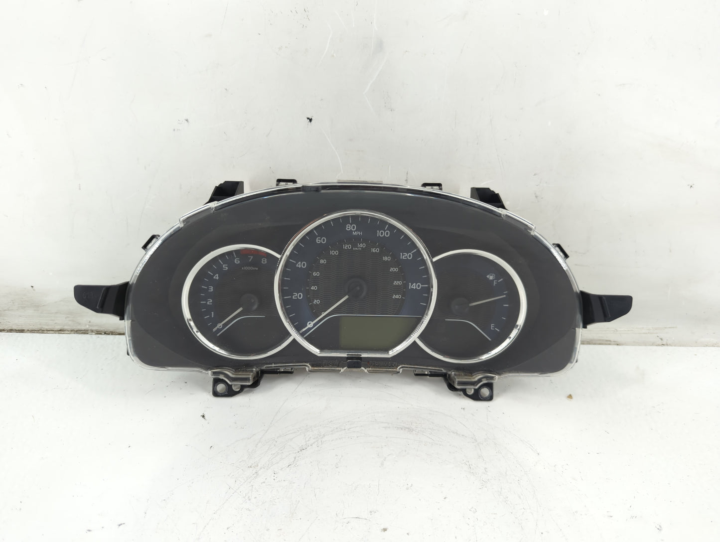 2014-2016 Toyota Corolla Instrument Cluster Speedometer Gauges P/N:83800-0ZX10-00 Fits Fits 2014 2015 2016 OEM Used Auto Par