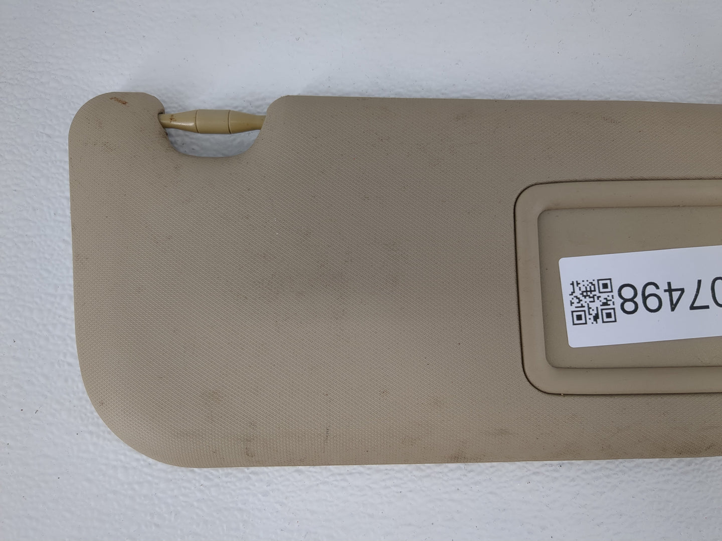 2014-2016 Toyota Corolla Sun Visor Shade Replacement Passenger Right Mirror Fits Fits 2014 2015 2016 OEM Used Auto Parts - O