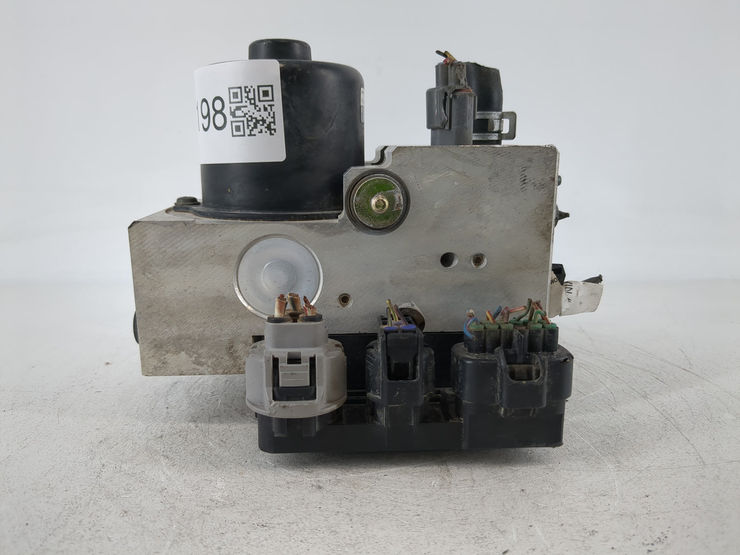 2016 Toyota Corolla ABS Pump Control Module Replacement P/N:44540-33020 Fits OEM Used Auto Parts - Oemusedautoparts1.com