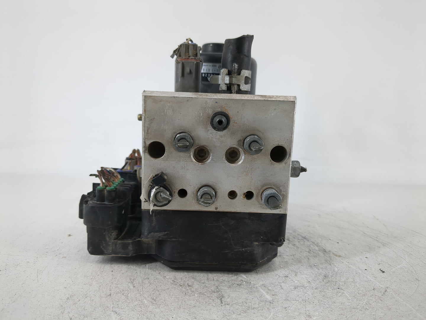 2016 Toyota Corolla ABS Pump Control Module Replacement P/N:44540-33020 Fits OEM Used Auto Parts - Oemusedautoparts1.com