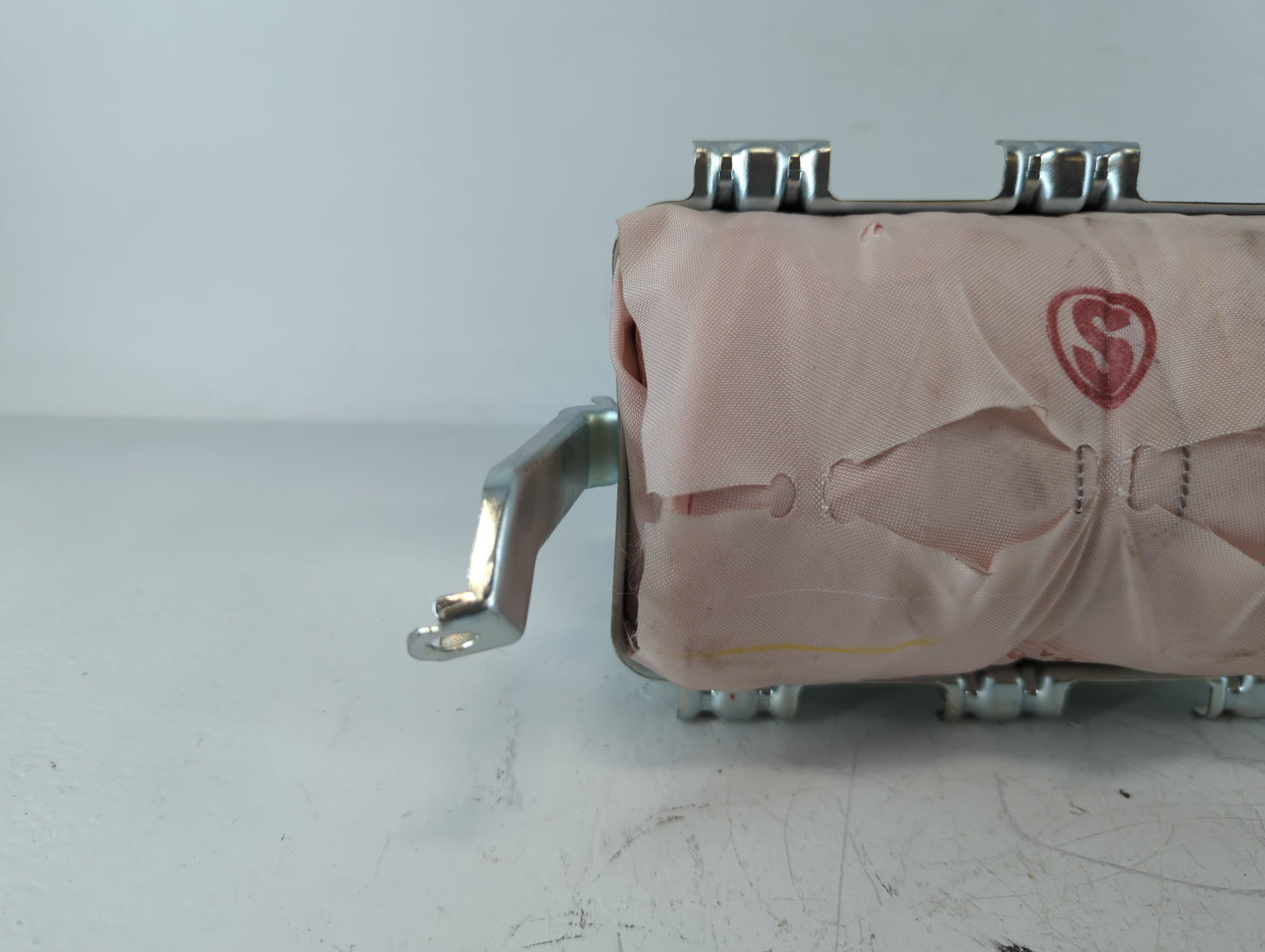 2014-2019 Toyota Corolla Air Bag Passenger Right Dashboard OEM P/N:006041816KU0 Fits Fits 2014 2015 2016 2017 2018 2019 OEM 