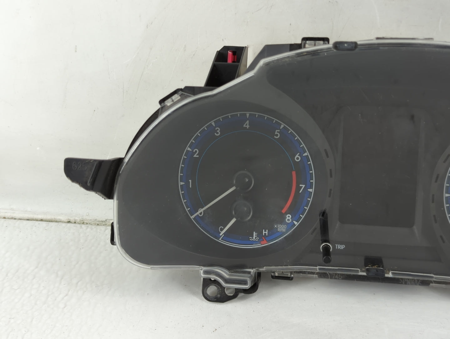2014-2016 Toyota Corolla Instrument Cluster Speedometer Gauges P/N:83800-0ZX51 Fits Fits 2014 2015 2016 OEM Used Auto Parts 