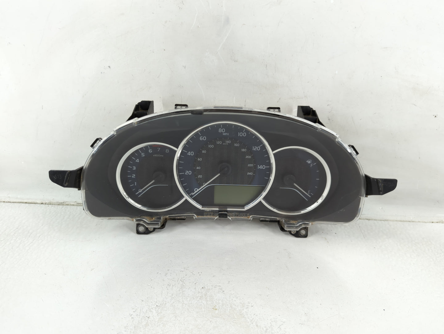 2014-2016 Toyota Corolla Instrument Cluster Speedometer Gauges P/N:TN157560-0924 Fits Fits 2014 2015 2016 OEM Used Auto Part