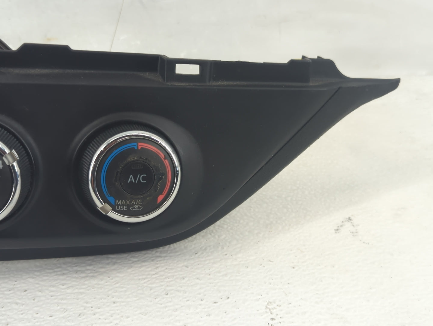 2014-2019 Toyota Corolla Climate Control Module Temperature AC/Heater Replacement P/N:55406-02470 Fits OEM Used Auto Parts -