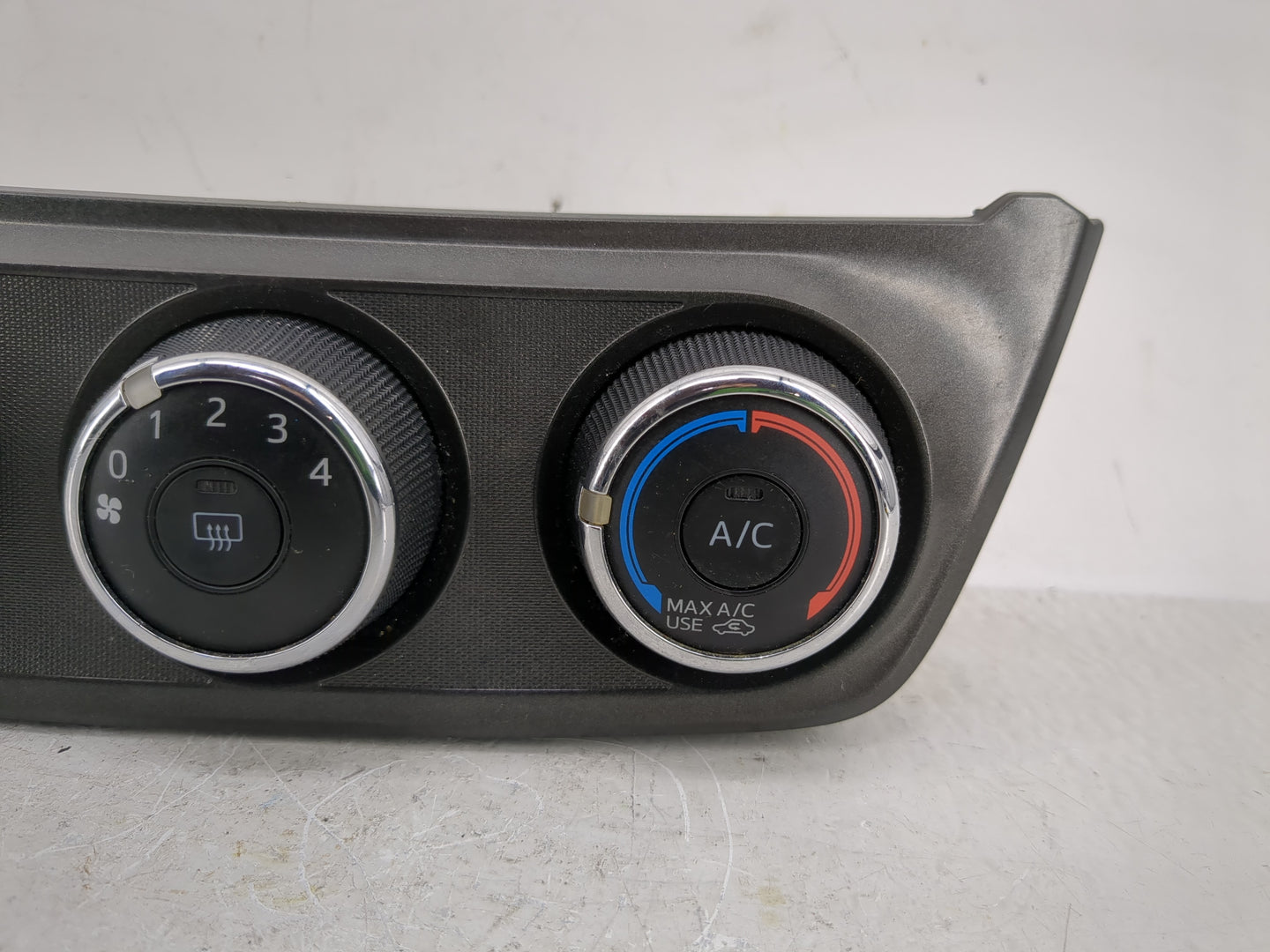 2014-2019 Toyota Corolla Climate Control Module Temperature AC/Heater Replacement P/N:55406-02470 Fits OEM Used Auto Parts -