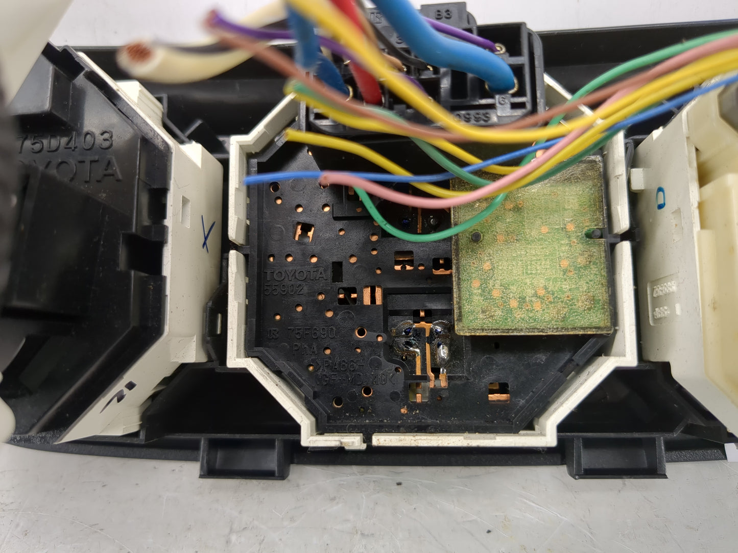 2014-2019 Toyota Corolla Climate Control Module Temperature AC/Heater Replacement P/N:55406-02470 Fits OEM Used Auto Parts -
