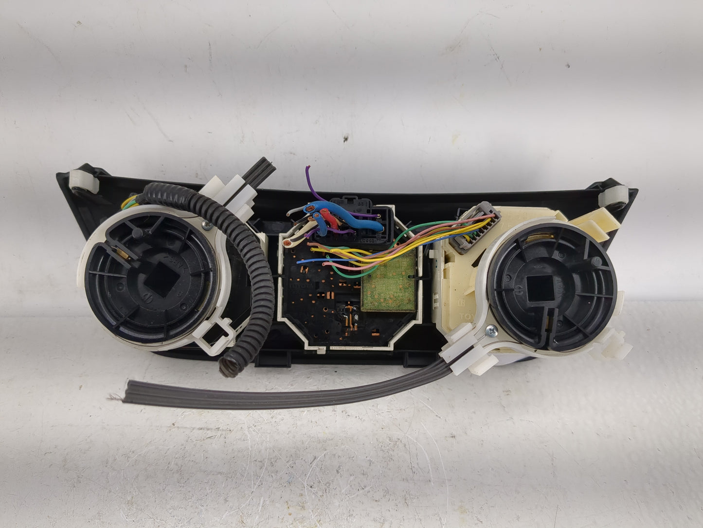 2014-2019 Toyota Corolla Climate Control Module Temperature AC/Heater Replacement P/N:55406-02470 Fits OEM Used Auto Parts -