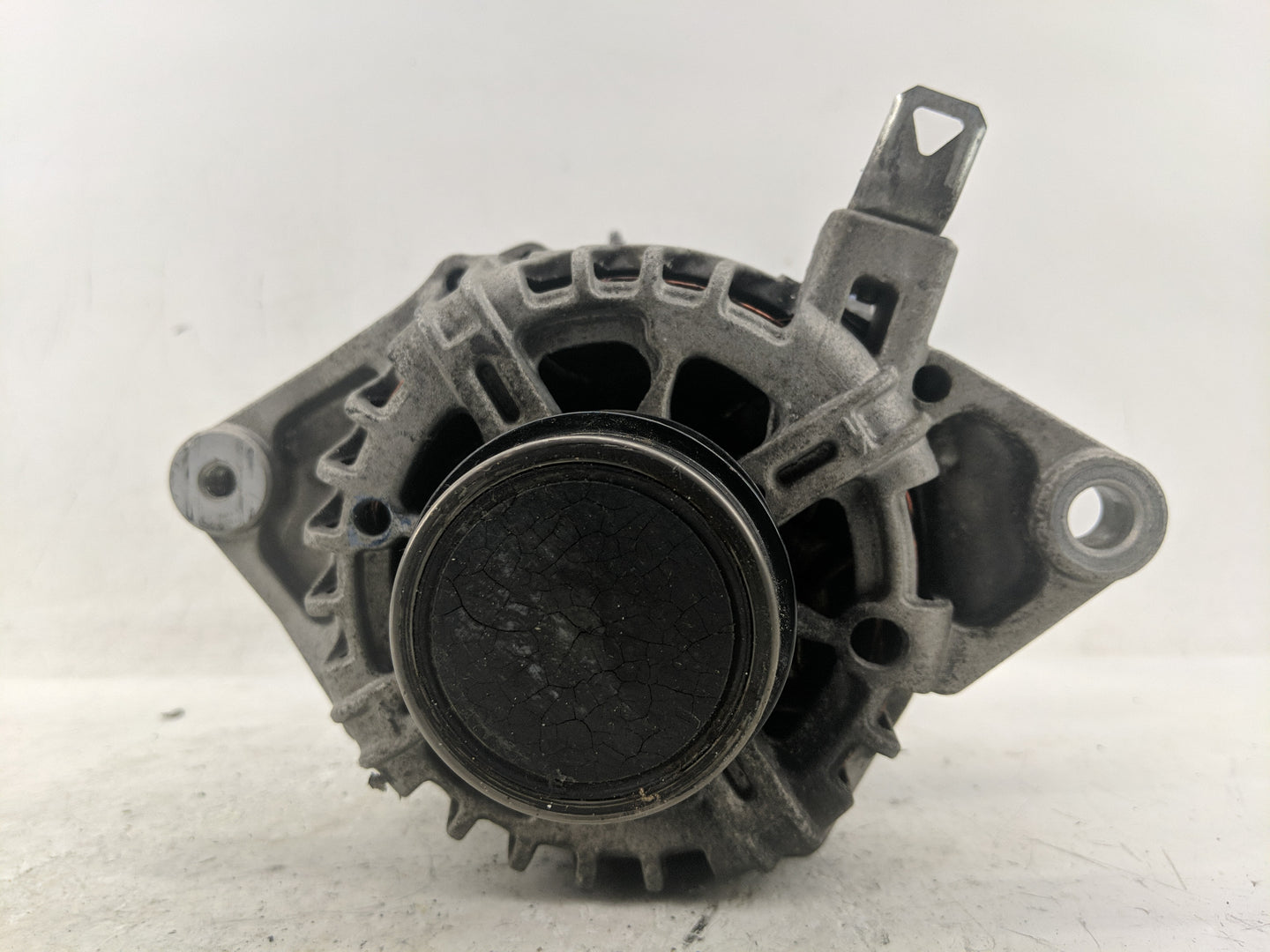 2014-2019 Toyota Corolla Alternator Replacement Generator Charging Assembly Engine OEM P/N:27060-0T230 104211-3303 Fits OEM 