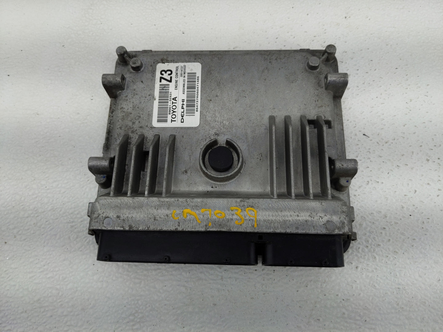 2015-2016 Toyota Corolla PCM Engine Control Computer ECU ECM PCU OEM P/N:89661-0Z631 Fits Fits 2015 2016 OEM Used Auto Parts
