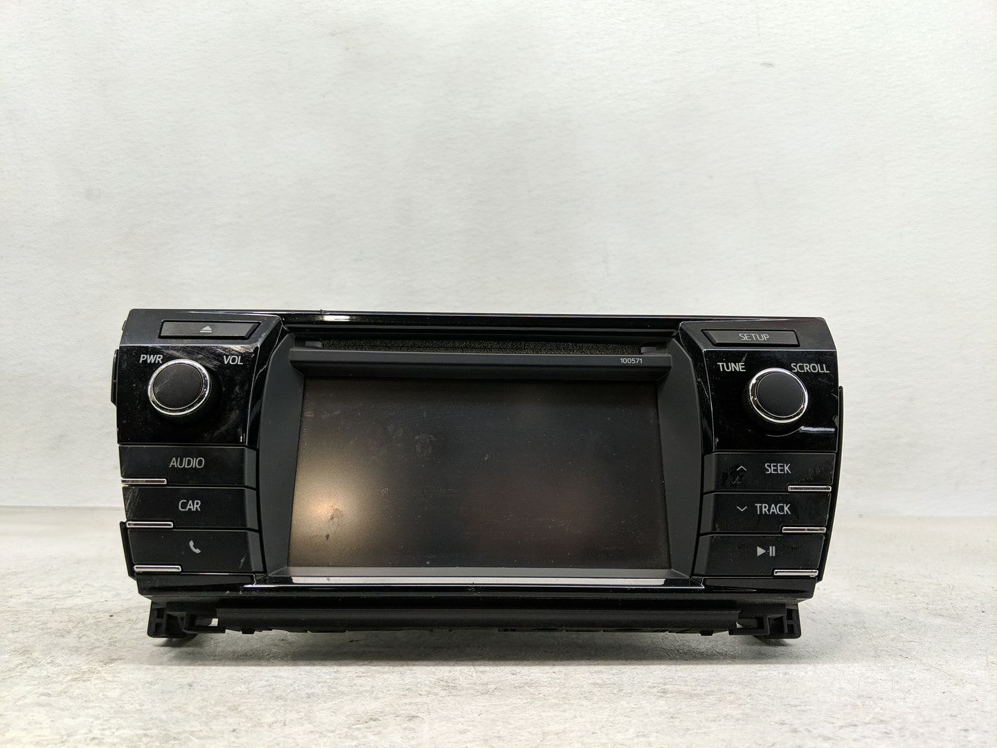2015-2016 Toyota Corolla Radio AM FM Cd Player Receiver Replacement P/N:86140-02470 Fits Fits 2015 2016 OEM Used Auto Parts 