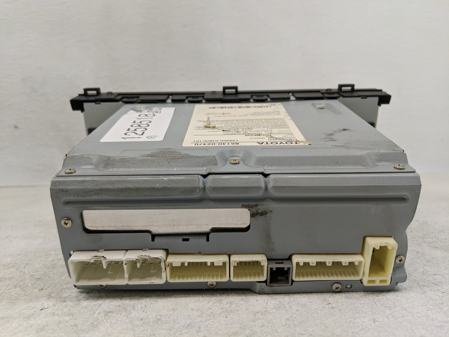 2015-2016 Toyota Corolla Radio AM FM Cd Player Receiver Replacement P/N:86140-02470 Fits Fits 2015 2016 OEM Used Auto Parts 