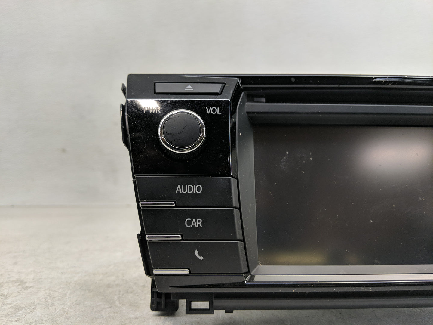 2015-2016 Toyota Corolla Radio AM FM Cd Player Receiver Replacement P/N:86140-02470 Fits Fits 2015 2016 OEM Used Auto Parts 