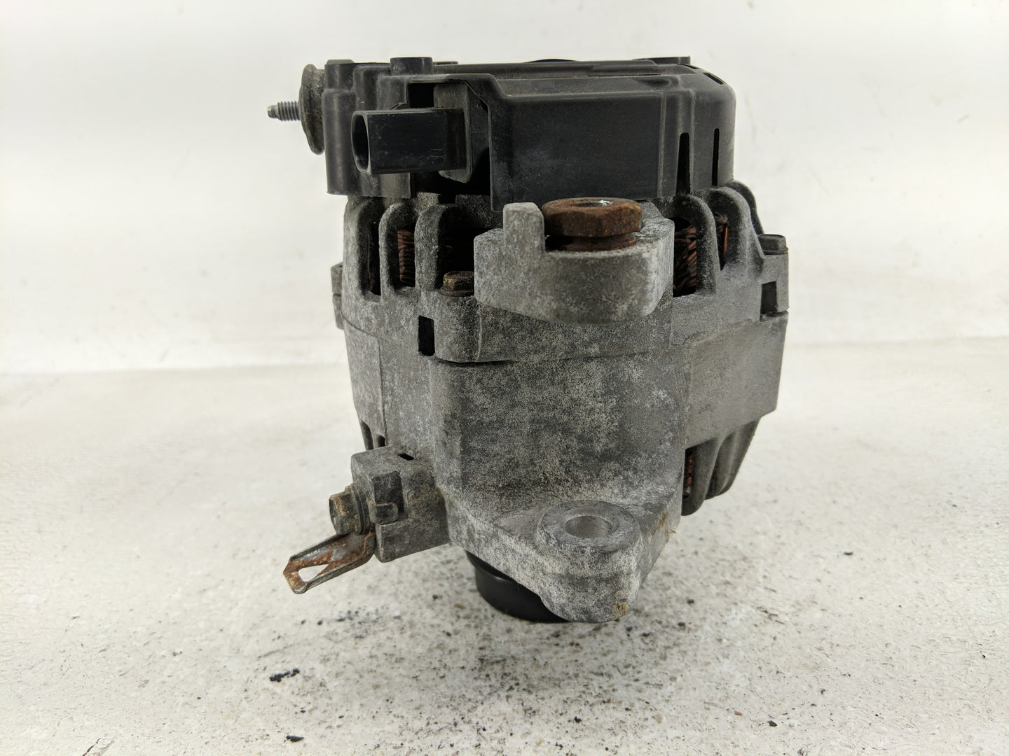 2014-2019 Toyota Corolla Alternator Replacement Generator Charging Assembly Engine OEM P/N:27060-0T230 Fits OEM Used Auto Pa