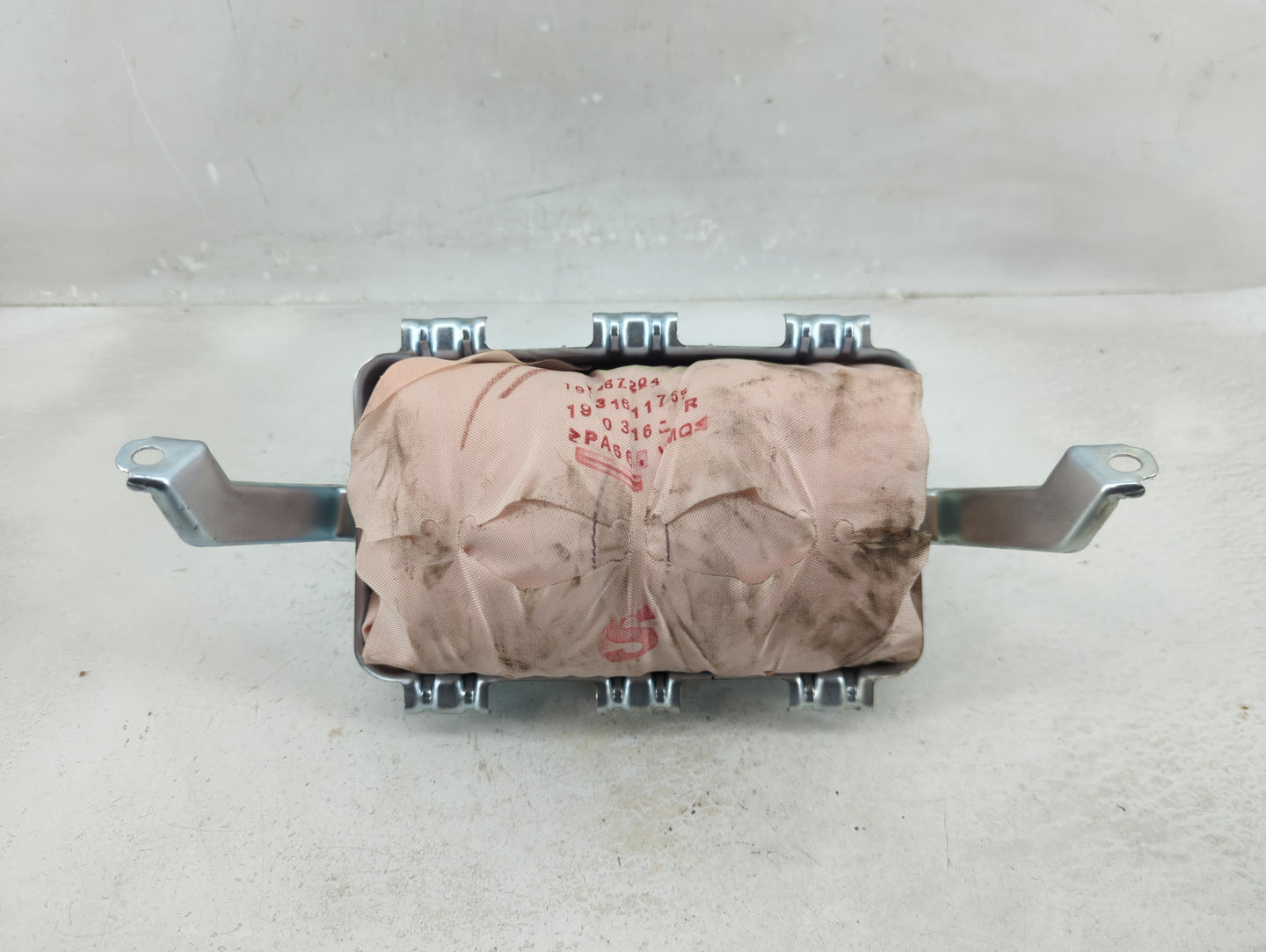 2014-2019 Toyota Corolla Air Bag Passenger Right Dashboard OEM P/N:73960-02170 Fits Fits 2014 2015 2016 2017 2018 2019 OEM U
