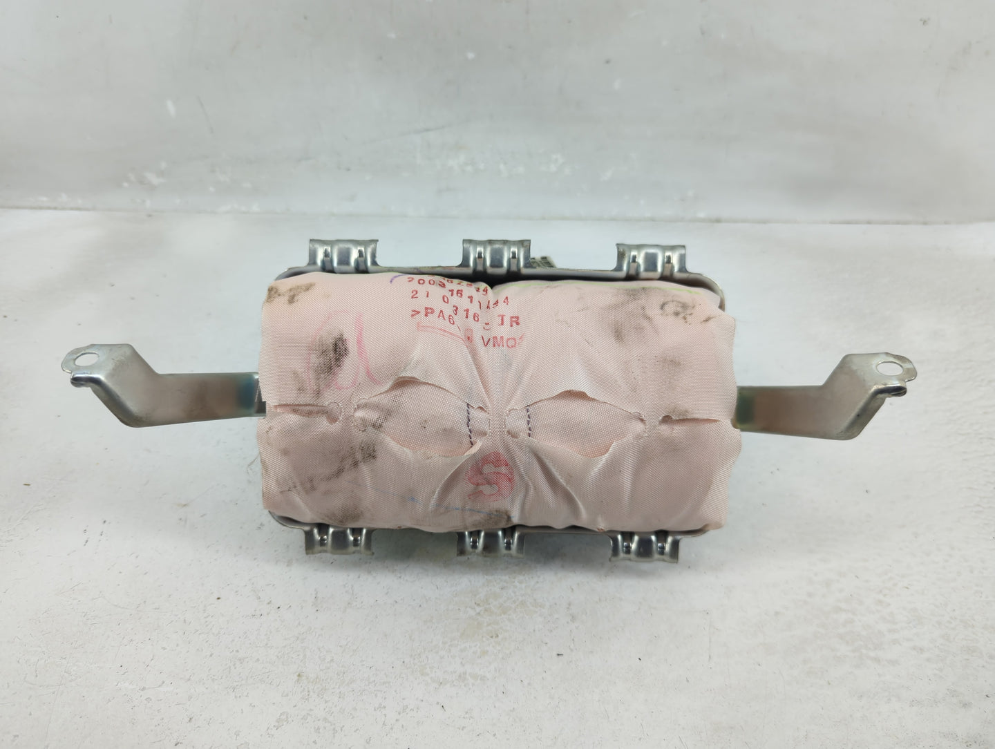 2014-2019 Toyota Corolla Air Bag Passenger Right Dashboard OEM P/N:73960-02170 Fits Fits 2014 2015 2016 2017 2018 2019 OEM U