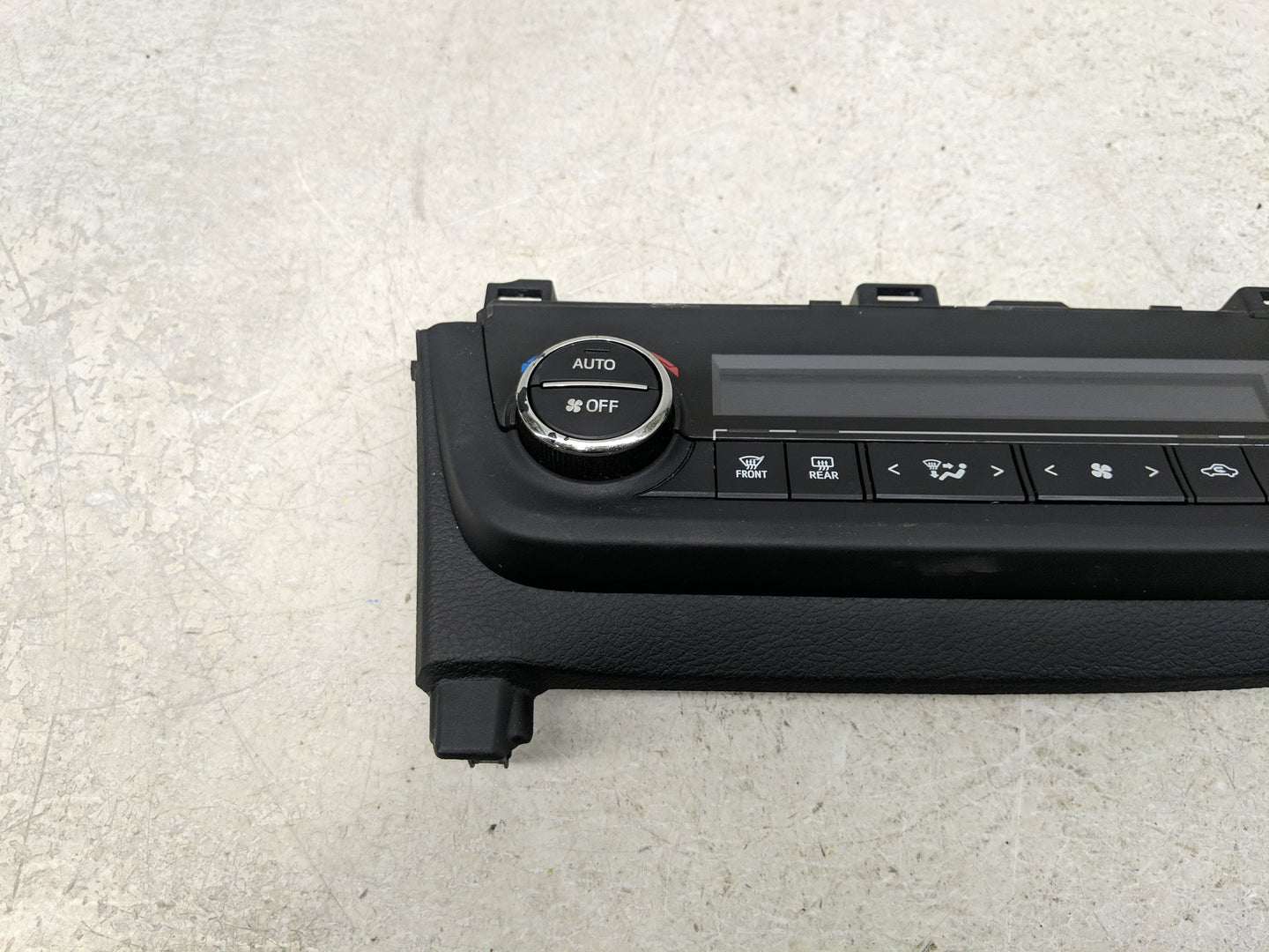 2014-2016 Toyota Corolla Climate Control Module Temperature AC/Heater Replacement Fits Fits 2014 2015 2016 OEM Used Auto Par