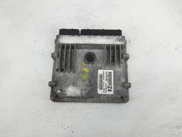 2015-2016 Toyota Corolla PCM Engine Control Computer ECU ECM PCU OEM P/N:89661-0Z640 Fits Fits 2015 2016 OEM Used Auto Parts