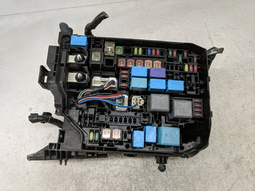 2014-2019 Toyota Corolla Fusebox Fuse Box Panel Relay Module Fits Fits 2014 2015 2016 2017 2018 2019 OEM Used Auto Parts - O