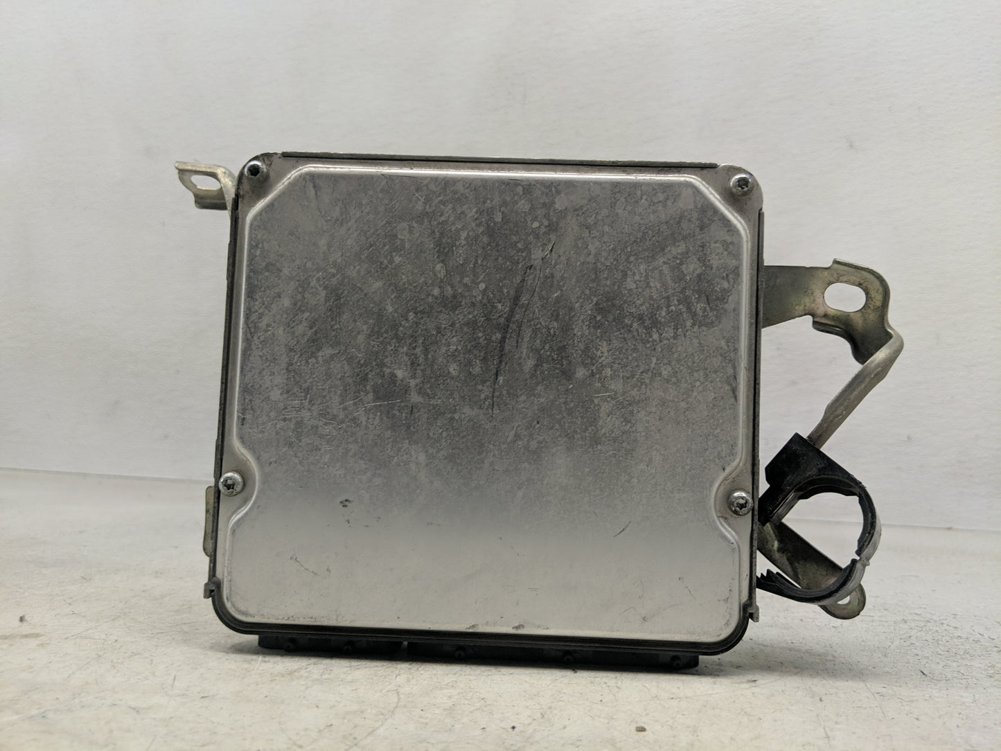 2015-2016 Toyota Corolla PCM Engine Control Computer ECU ECM PCU OEM P/N:28514738 89661-0Z641 Fits Fits 2015 2016 OEM Used A