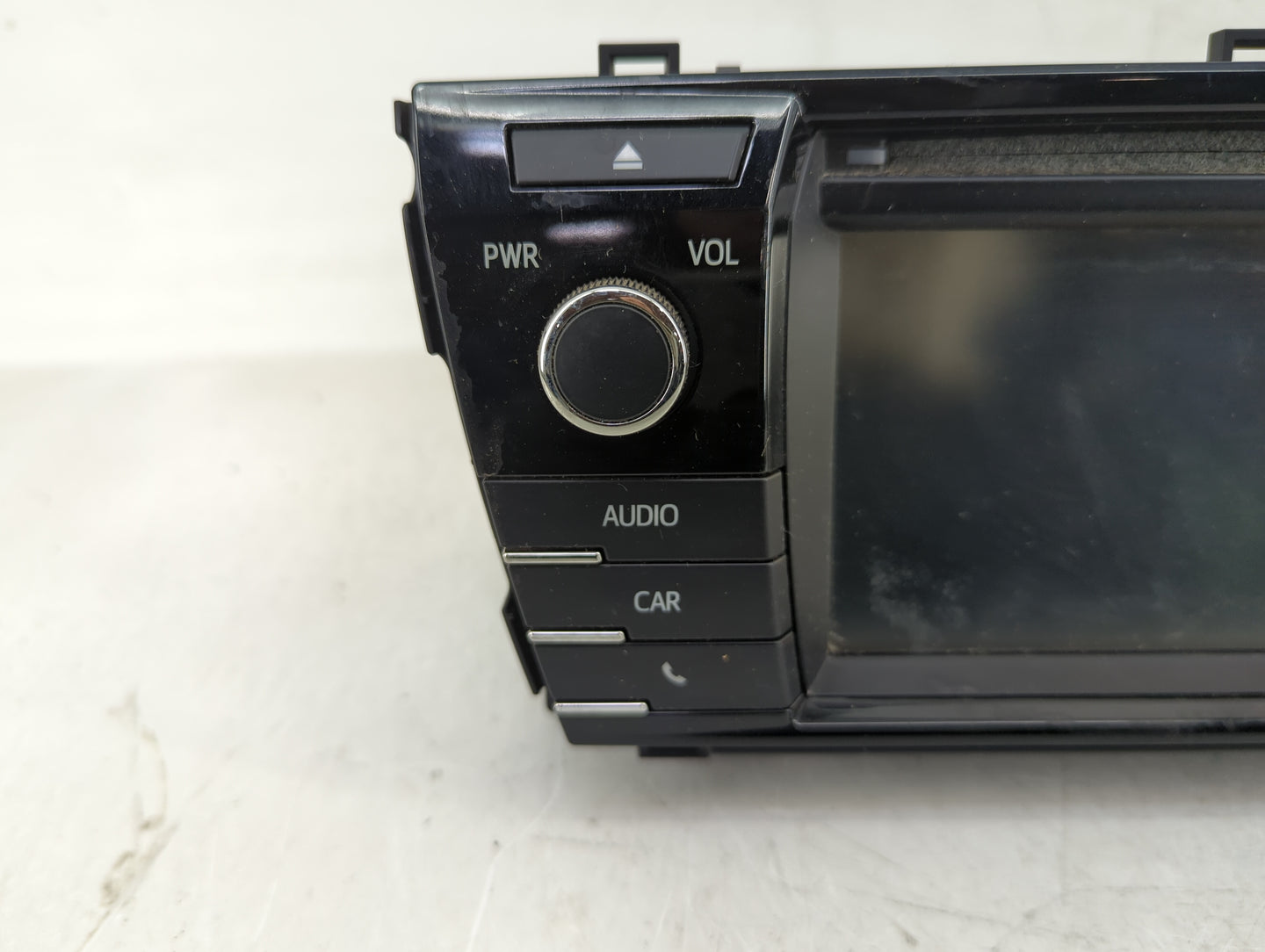 2015-2016 Toyota Corolla Radio AM FM Cd Player Receiver Replacement P/N:86140-02470 Fits Fits 2015 2016 OEM Used Auto Parts 