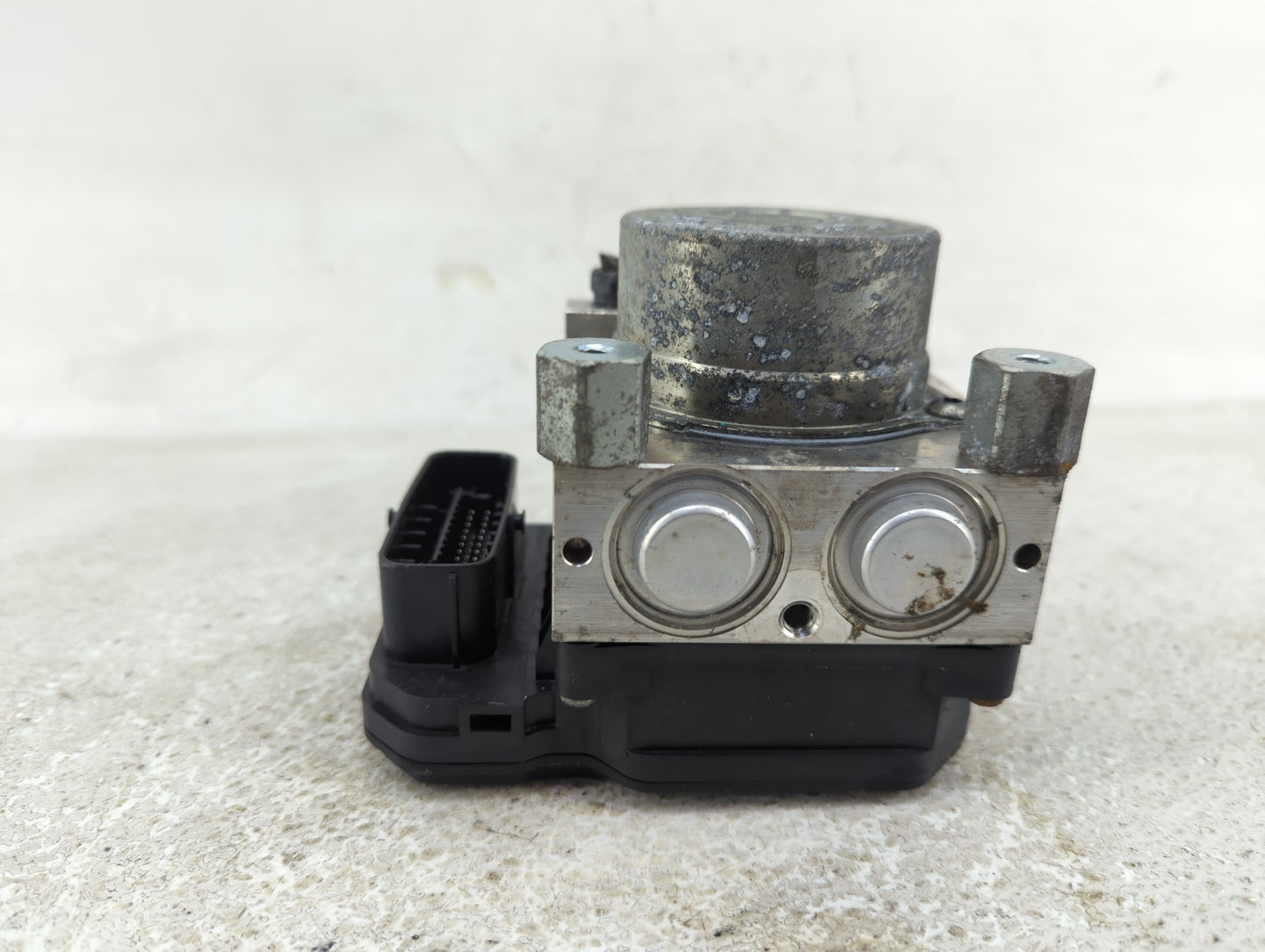 2016 Toyota Corolla ABS Pump Control Module Replacement P/N:116040-40510 89541-02440 Fits OEM Used Auto Parts - Oemusedautop