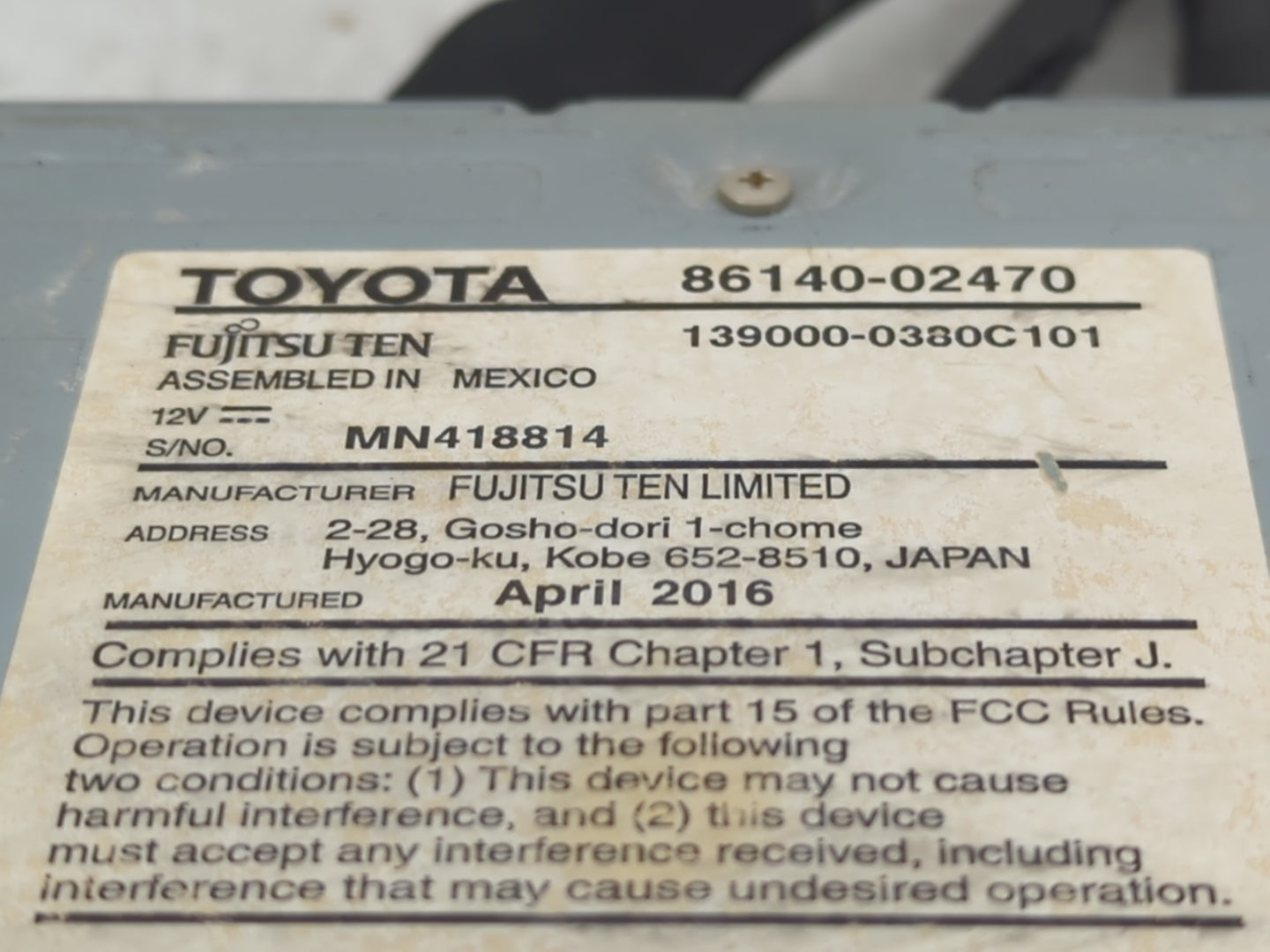 2015-2016 Toyota Corolla Radio AM FM Cd Player Receiver Replacement P/N:86140-02470 Fits Fits 2015 2016 OEM Used Auto Parts 