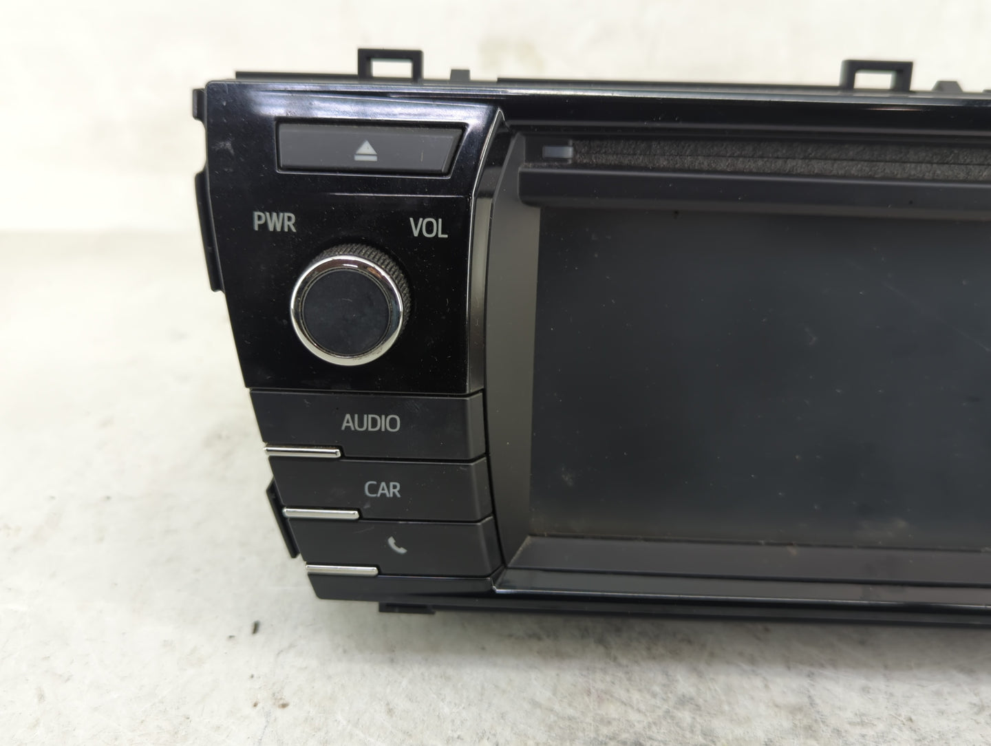 2015-2016 Toyota Corolla Radio AM FM Cd Player Receiver Replacement P/N:86140-02470 Fits Fits 2015 2016 OEM Used Auto Parts 