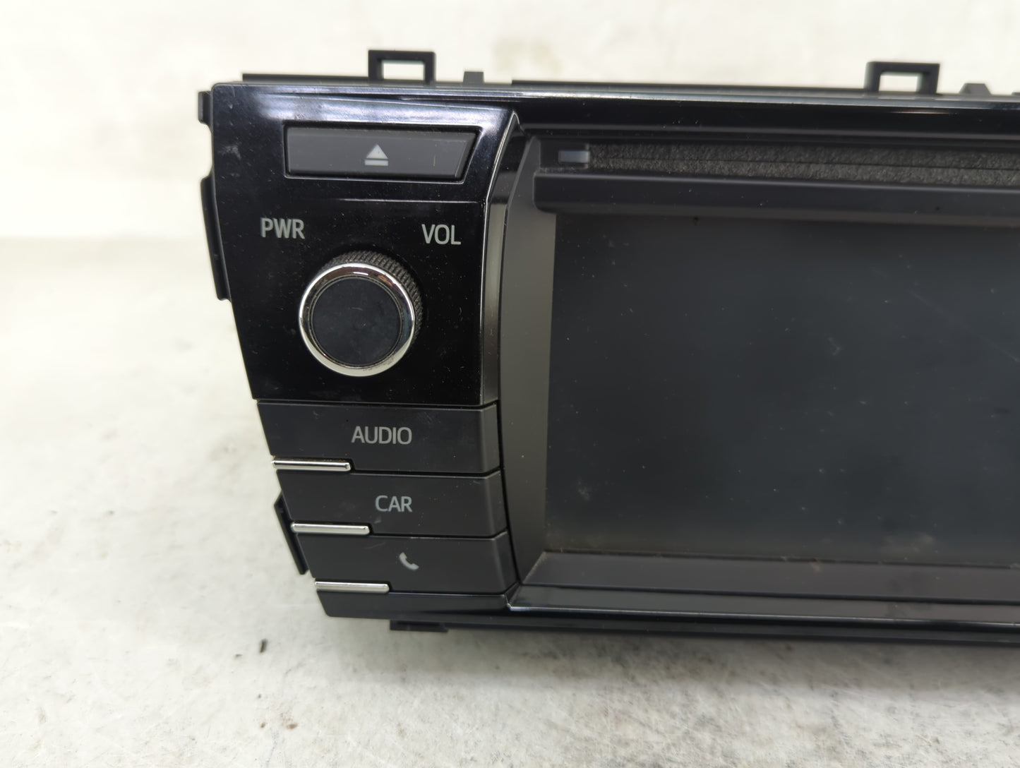2015-2016 Toyota Corolla Radio AM FM Cd Player Receiver Replacement P/N:86140-02470 Fits Fits 2015 2016 OEM Used Auto Parts 