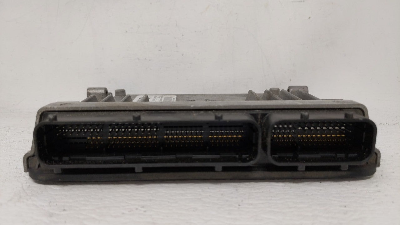 2015 Toyota Corolla PCM Engine Control Computer ECU ECM PCU OEM P/N:89661-0Z640 89661-0Z630 Fits OEM Used Auto Parts - Oemus