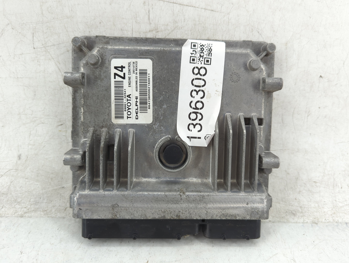 2015-2016 Toyota Corolla PCM Engine Control Computer ECU ECM PCU OEM P/N:89661-0Z641 Fits Fits 2015 2016 OEM Used Auto Parts