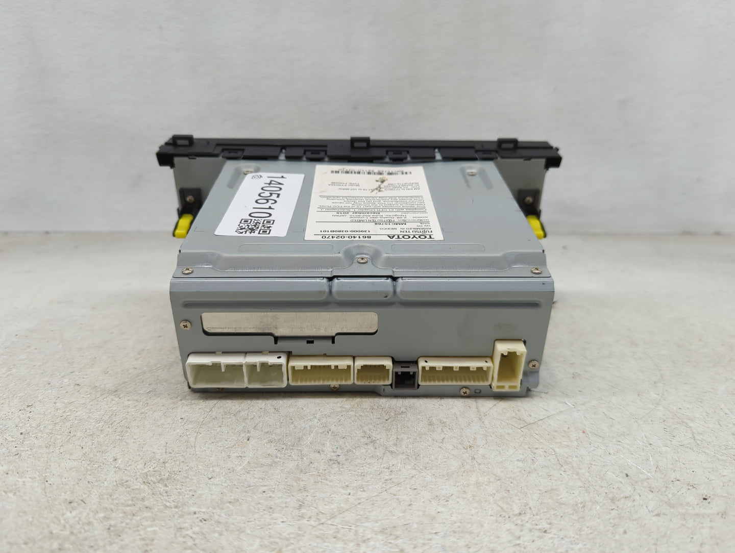 2015-2016 Toyota Corolla Radio AM FM Cd Player Receiver Replacement P/N:86140-02470 Fits Fits 2015 2016 OEM Used Auto Parts 