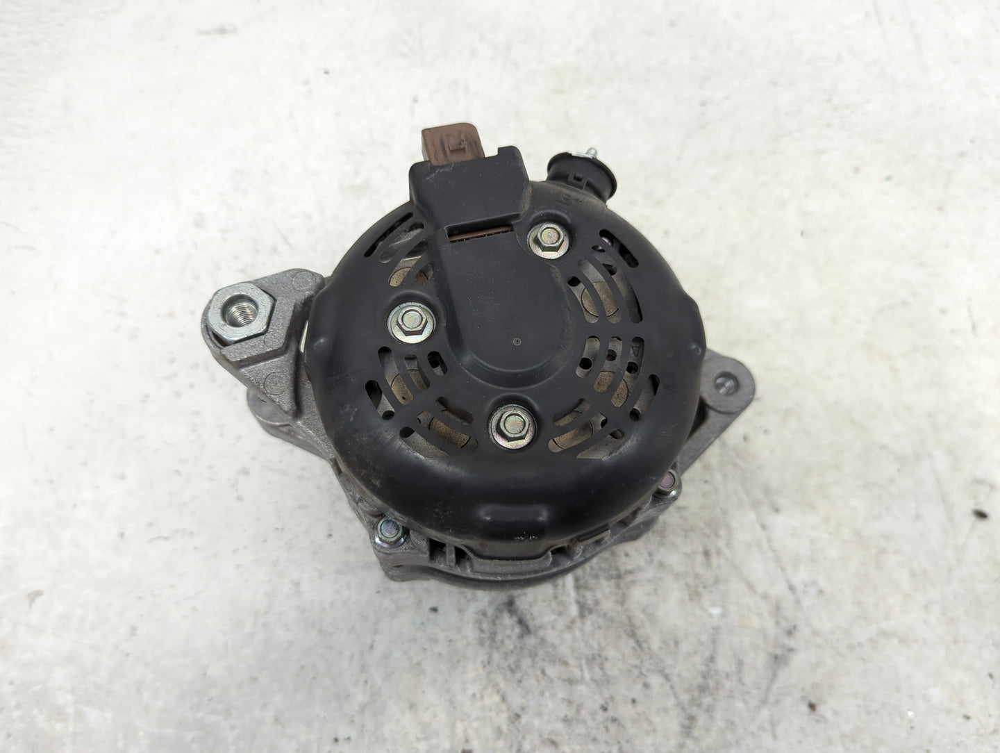 2014-2019 Toyota Corolla Alternator Replacement Generator Charging Assembly Engine OEM P/N:104211-3303 27060-0T240 Fits OEM 
