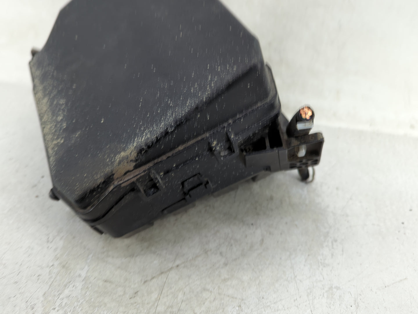2014-2019 Toyota Corolla Fusebox Fuse Box Panel Relay Module Fits Fits 2014 2015 2016 2017 2018 2019 OEM Used Auto Parts - O