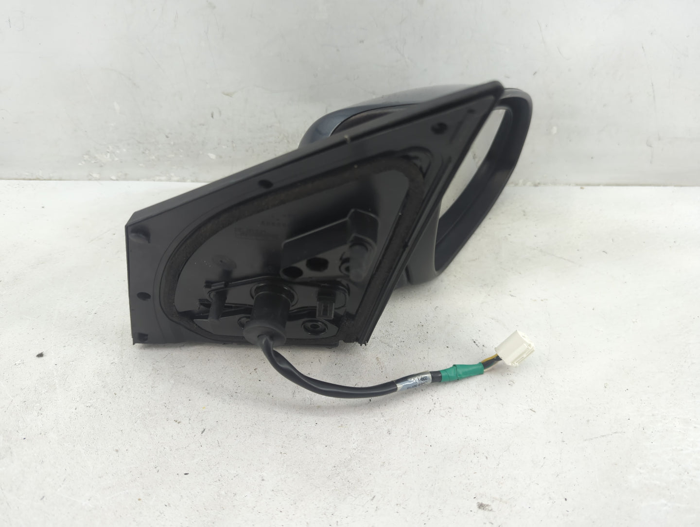 2014-2019 Toyota Corolla Passenger Side View Mirror - Right Door Mirror OEM Used - Oemusedautoparts1.com