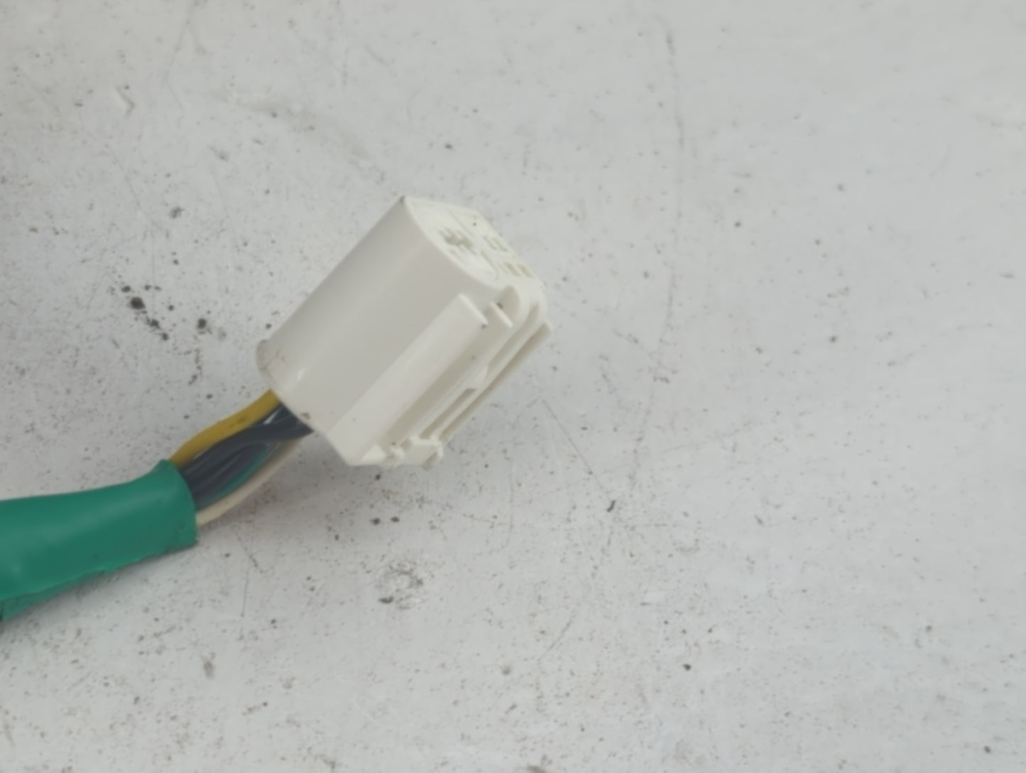 2014-2019 Toyota Corolla Passenger Side View Mirror - Right Door Mirror OEM Used - Oemusedautoparts1.com