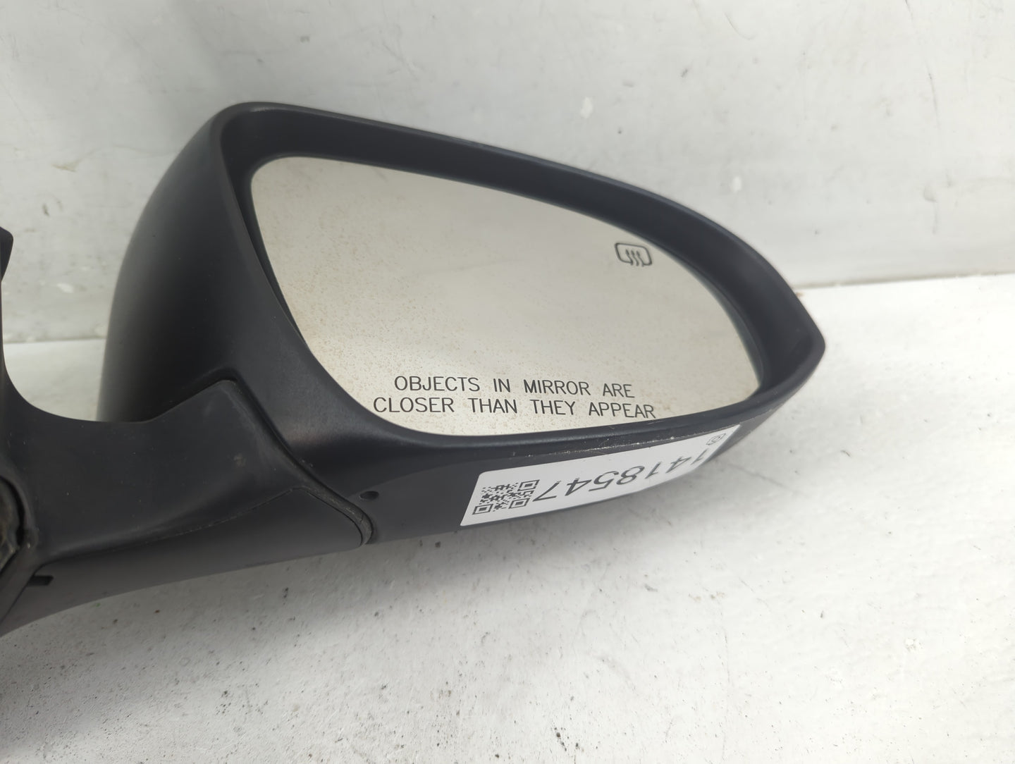 2014-2019 Toyota Corolla Passenger Side View Mirror - Right Door Mirror OEM Used - Oemusedautoparts1.com