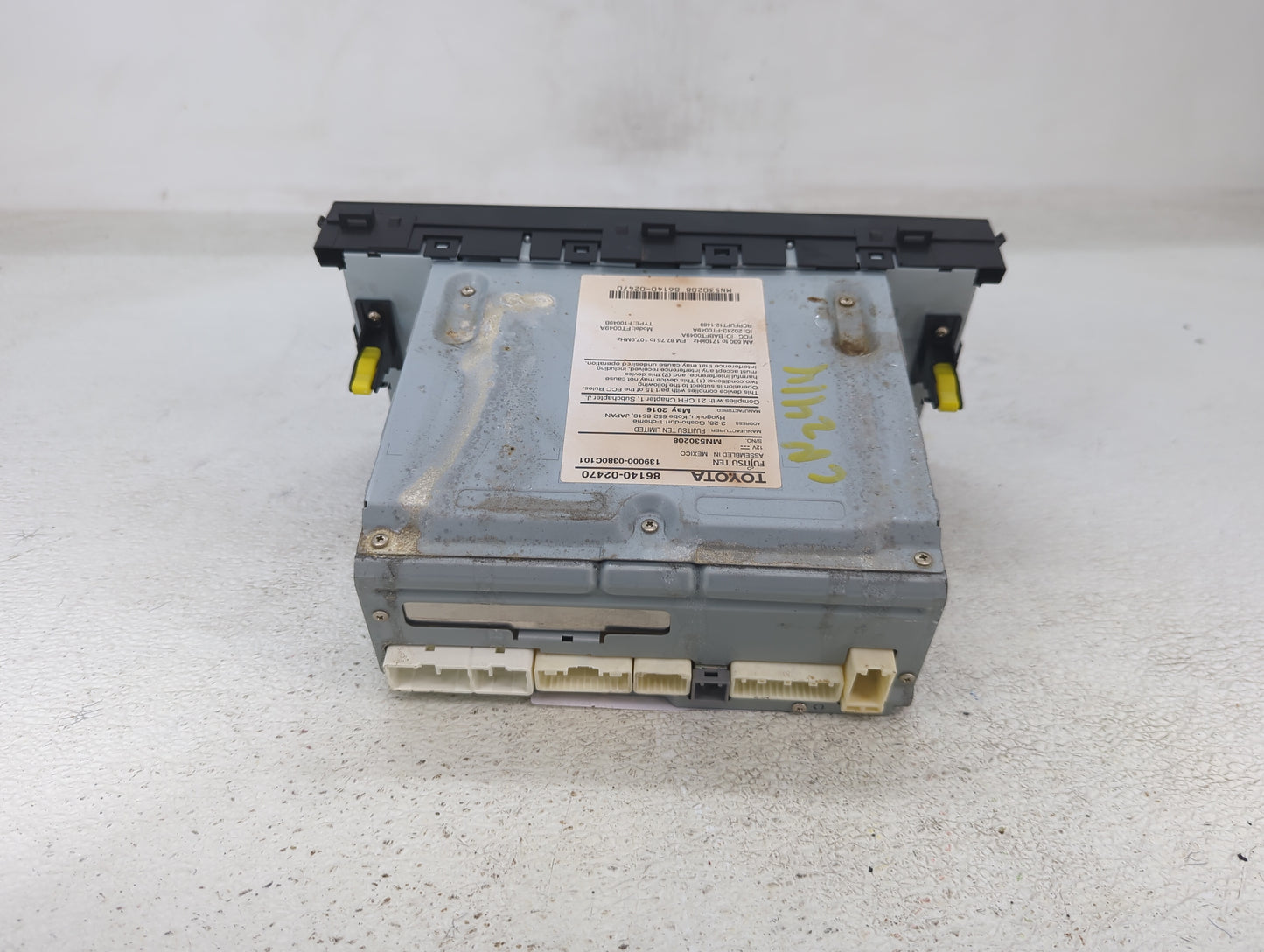 2014-2019 Toyota Corolla Radio AM FM Cd Player Receiver Replacement P/N:86140-02470 Fits OEM Used Auto Parts - Oemusedautopa