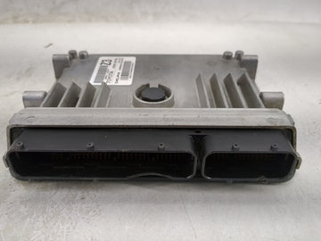 2015-2016 Toyota Corolla PCM Engine Control Computer ECU ECM PCU OEM P/N:89661-0Z631 28514737 Fits Fits 2015 2016 OEM Used A