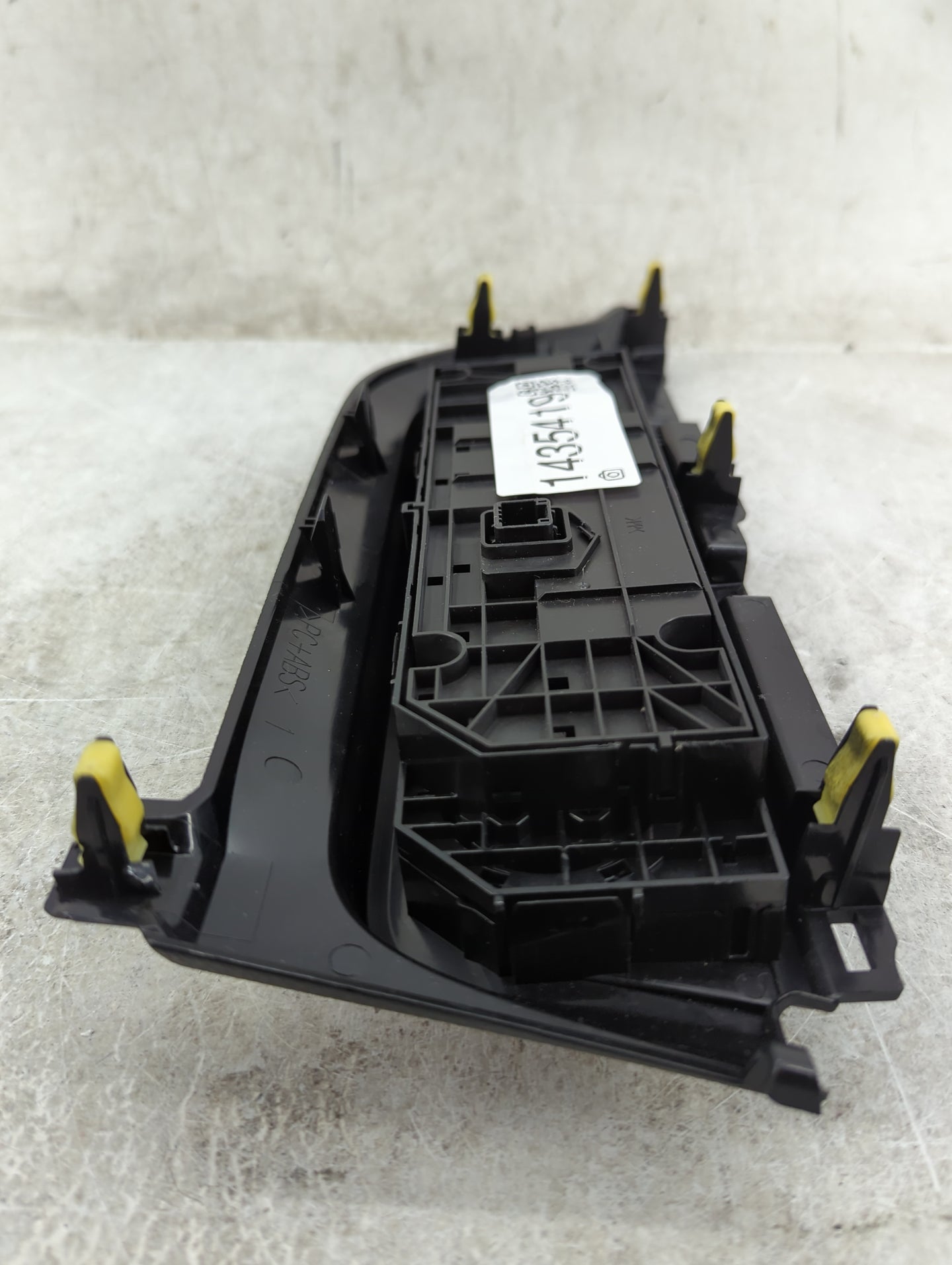 2014-2019 Toyota Corolla Climate Control Module Temperature AC/Heater Replacement P/N:55900-02500 832-7d67 Fits OEM Used Aut