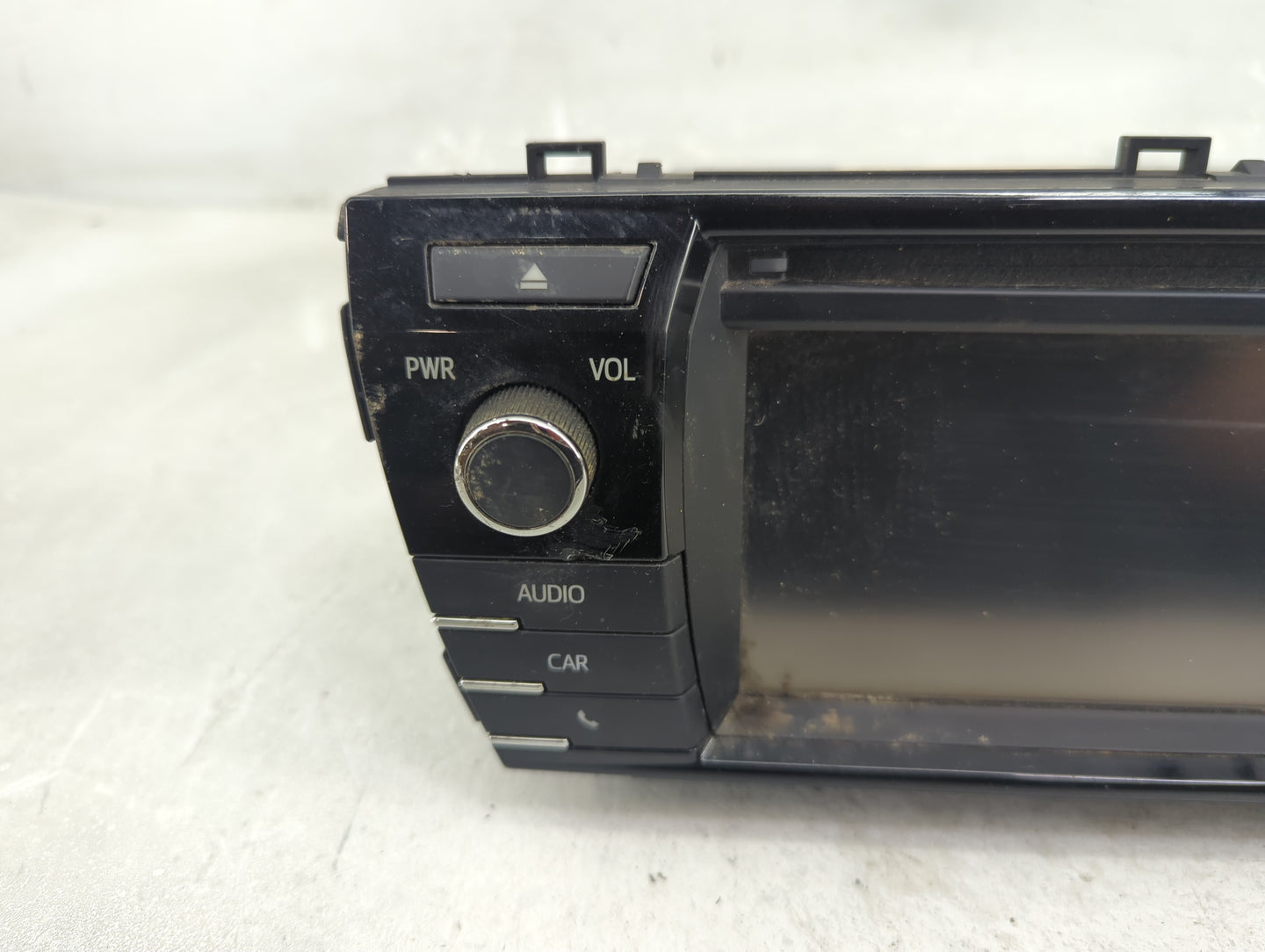 2015-2016 Toyota Corolla Radio AM FM Cd Player Receiver Replacement P/N:86140-02470 Fits Fits 2015 2016 OEM Used Auto Parts 