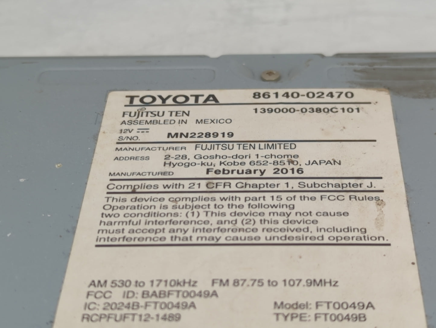 2015-2016 Toyota Corolla Radio AM FM Cd Player Receiver Replacement P/N:86140-02470 Fits Fits 2015 2016 OEM Used Auto Parts 