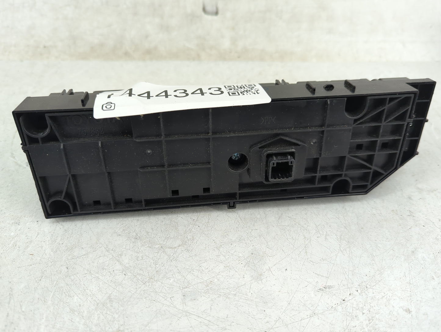 2014-2016 Toyota Corolla Climate Control Module Temperature AC/Heater Replacement Fits Fits 2014 2015 2016 OEM Used Auto Par