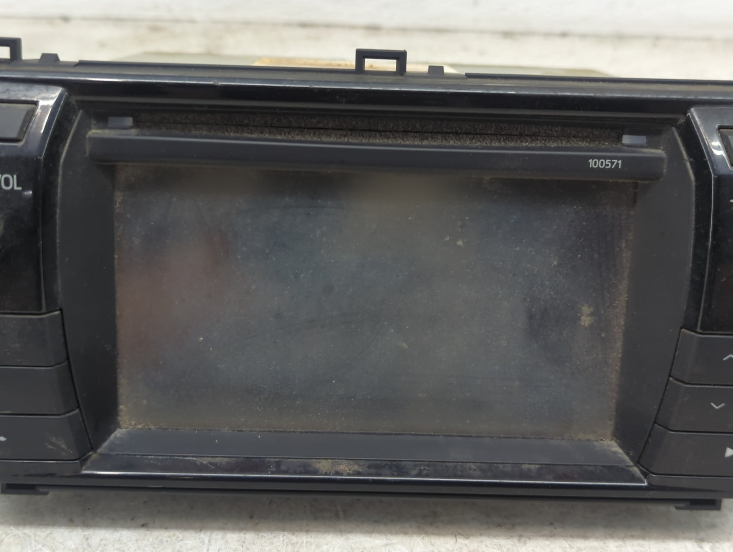 2015-2016 Toyota Corolla Radio AM FM Cd Player Receiver Replacement P/N:86140-02470 139000-0380D101, 100571 Fits Fits 2015 2