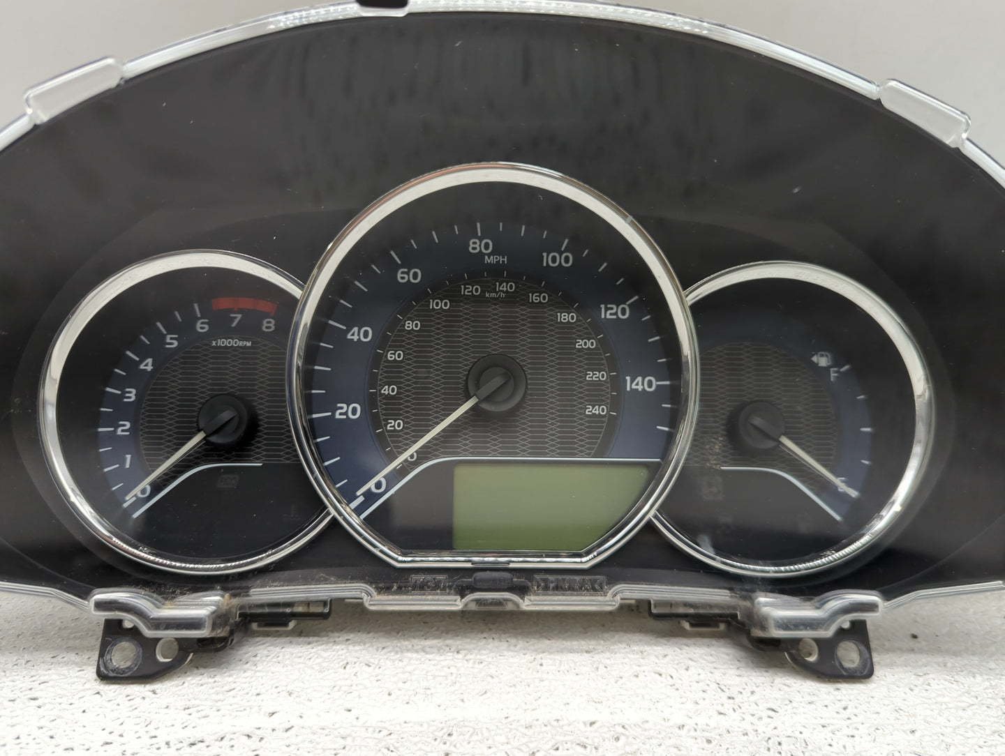 2014-2016 Toyota Corolla Instrument Cluster Speedometer Gauges P/N:83800-0ZX10-00 Miles: Fits Fits 2014 2015 2016 OEM Used A